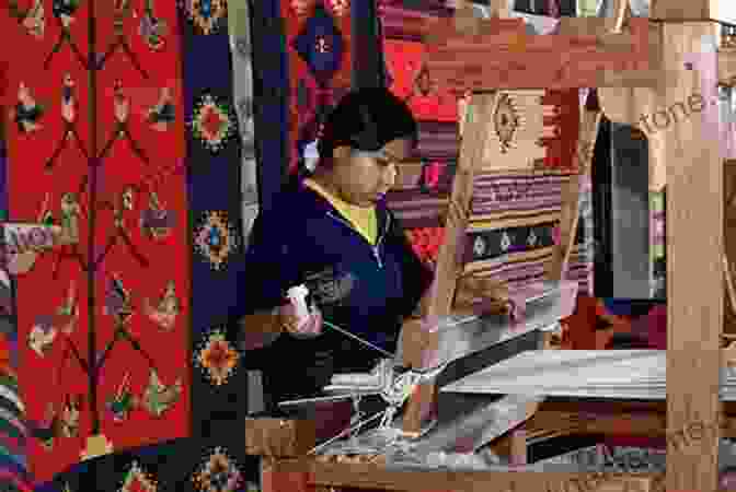 Mexican Women Weaving Textiles Mexican Indian Folk Designs: 252 Motifs From Textiles (Dover Pictorial Archive)