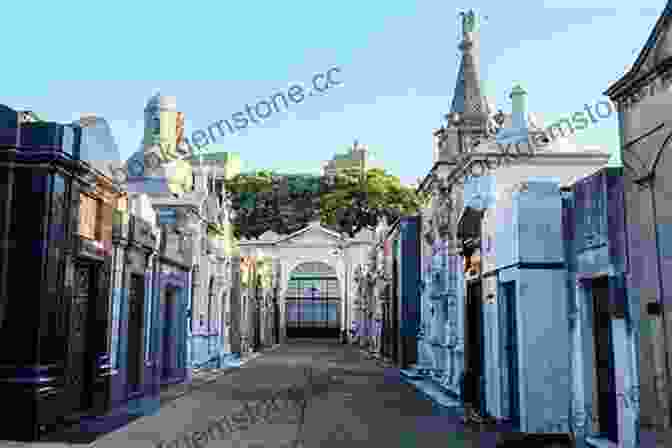 Recoleta Cemetery In Buenos Aires, Argentina Buenos Aires 2024 : 20 Cool Things To Do During Your Trip To Buenos Aires: Top 20 Local Places You Can T Miss (Travel Guide Buenos Aires Argentina )